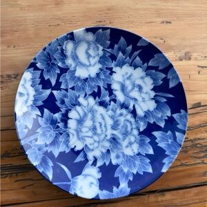 Antique Japanese Imari  Aritayaki Aritaware Charger Plate  7 1/2” Blue White